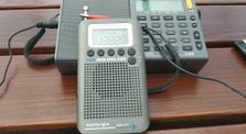 DXing | BBC (French)  by DXing | shortwave radio listening